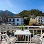 Whitegold Panagia * פאניה