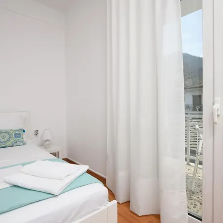 Whitegold Panagia Apartment