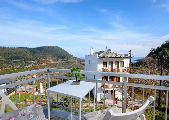 Whitegold Panagia