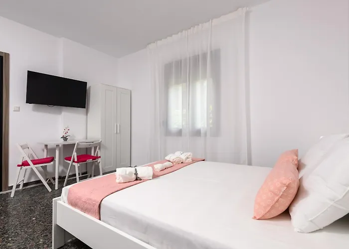 Whitegold Panagia Lejlighed *